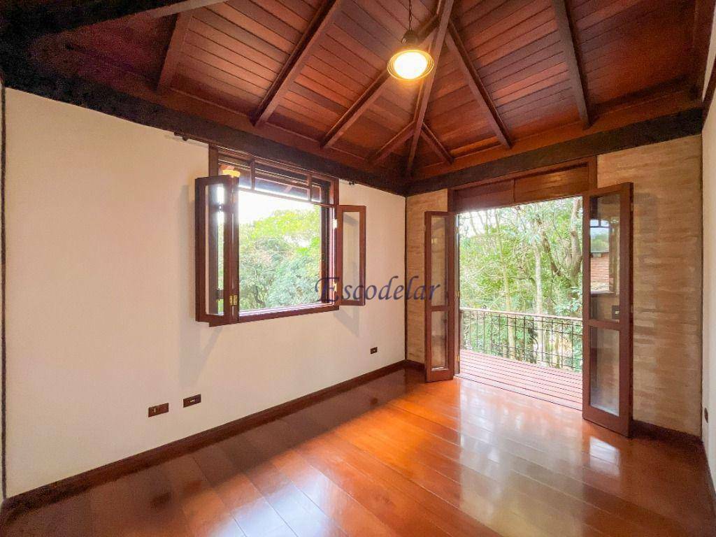 Casa de Condomínio à venda com 3 quartos, 376m² - Foto 32