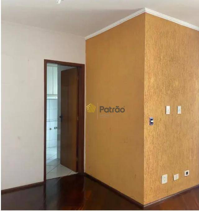 Apartamento à venda com 2 quartos, 76m² - Foto 7