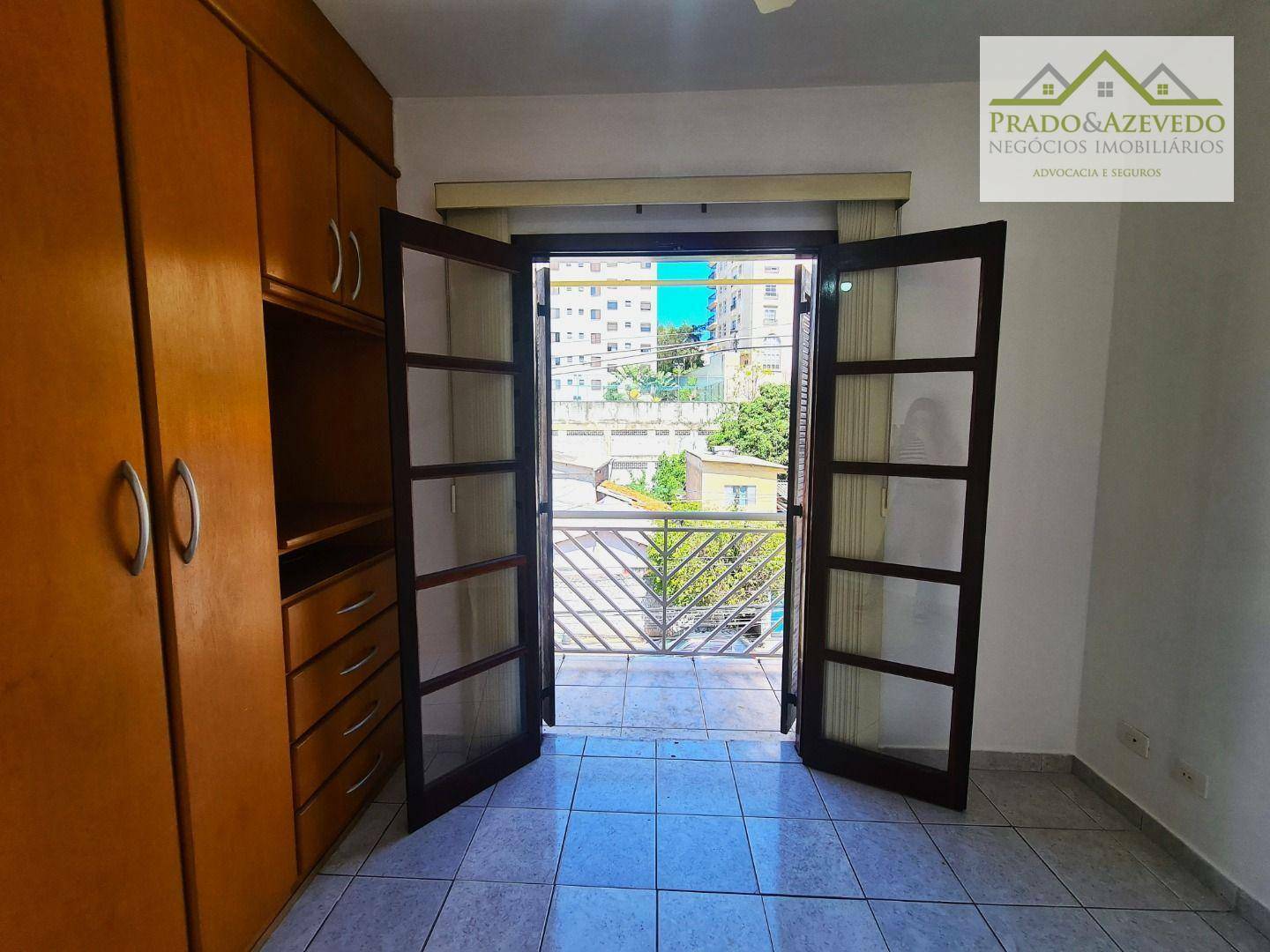 Casa para alugar com 3 quartos, 114m² - Foto 12