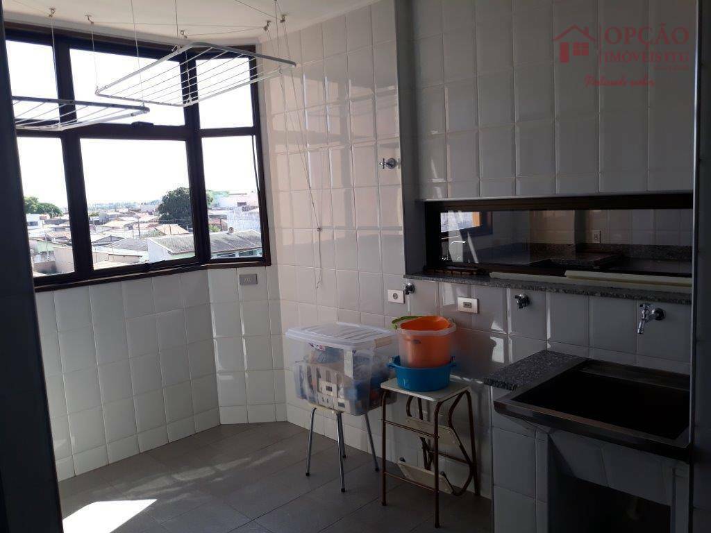 Apartamento à venda com 3 quartos, 265m² - Foto 14