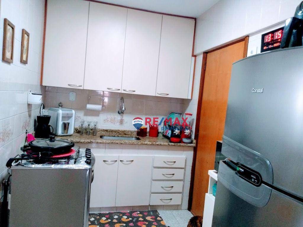 Apartamento à venda com 2 quartos, 59m² - Foto 15