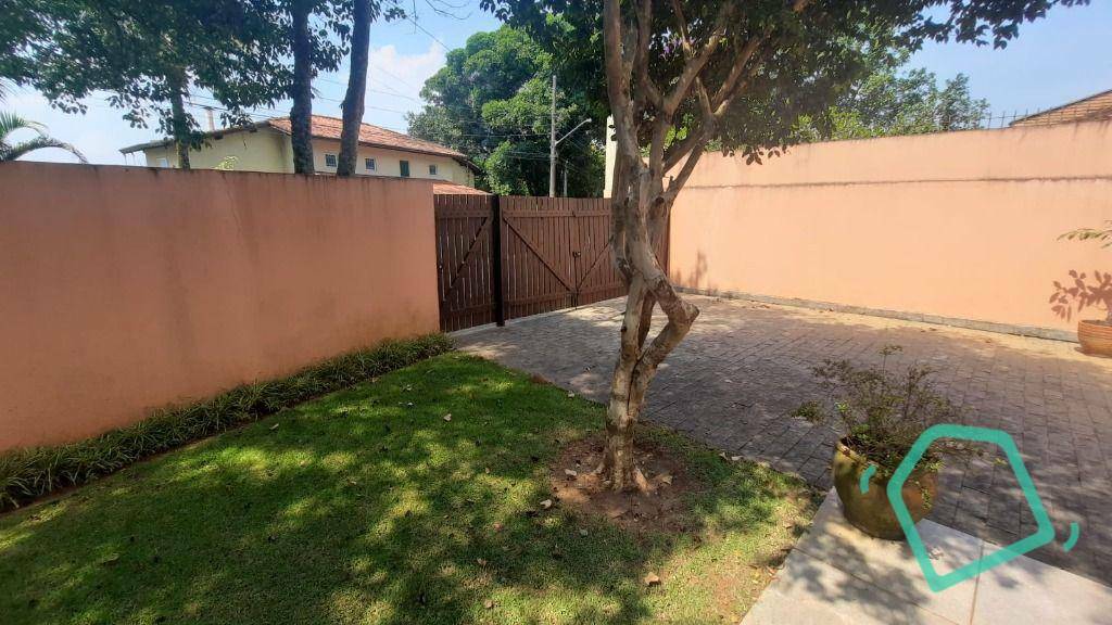 Casa de Condomínio à venda e aluguel com 3 quartos, 300m² - Foto 3