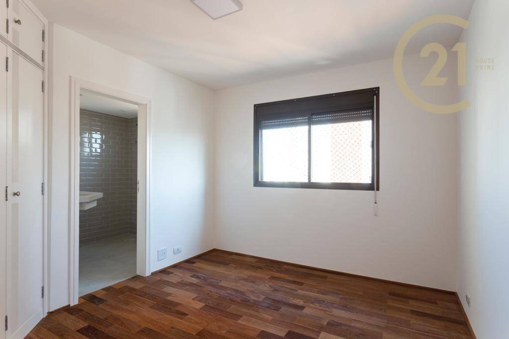 Apartamento à venda com 3 quartos, 220m² - Foto 24