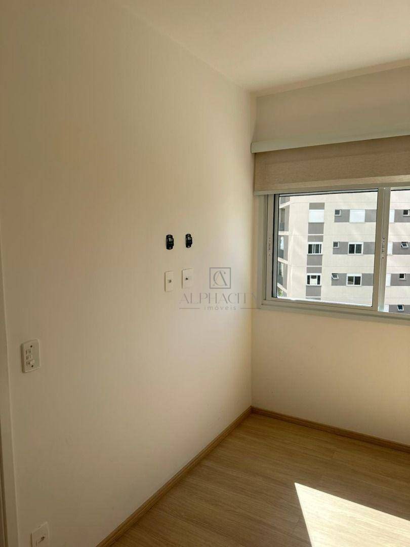 Apartamento para alugar com 1 quarto, 55m² - Foto 6