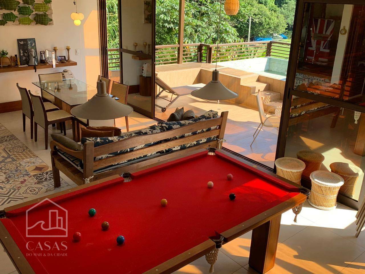 Casa à venda e aluguel com 4 quartos, 365m² - Foto 2