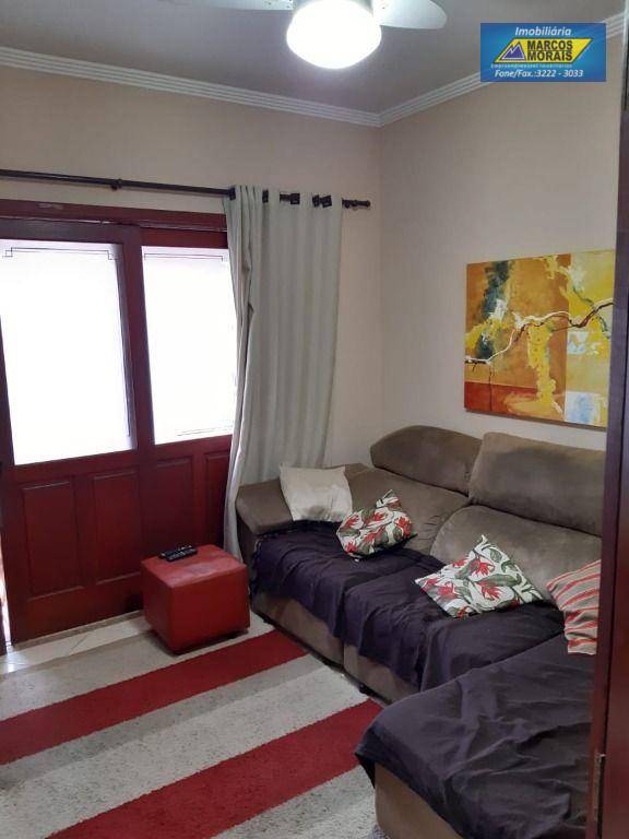 Casa à venda com 4 quartos, 250m² - Foto 32