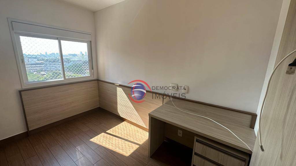 Apartamento à venda com 3 quartos, 107m² - Foto 7