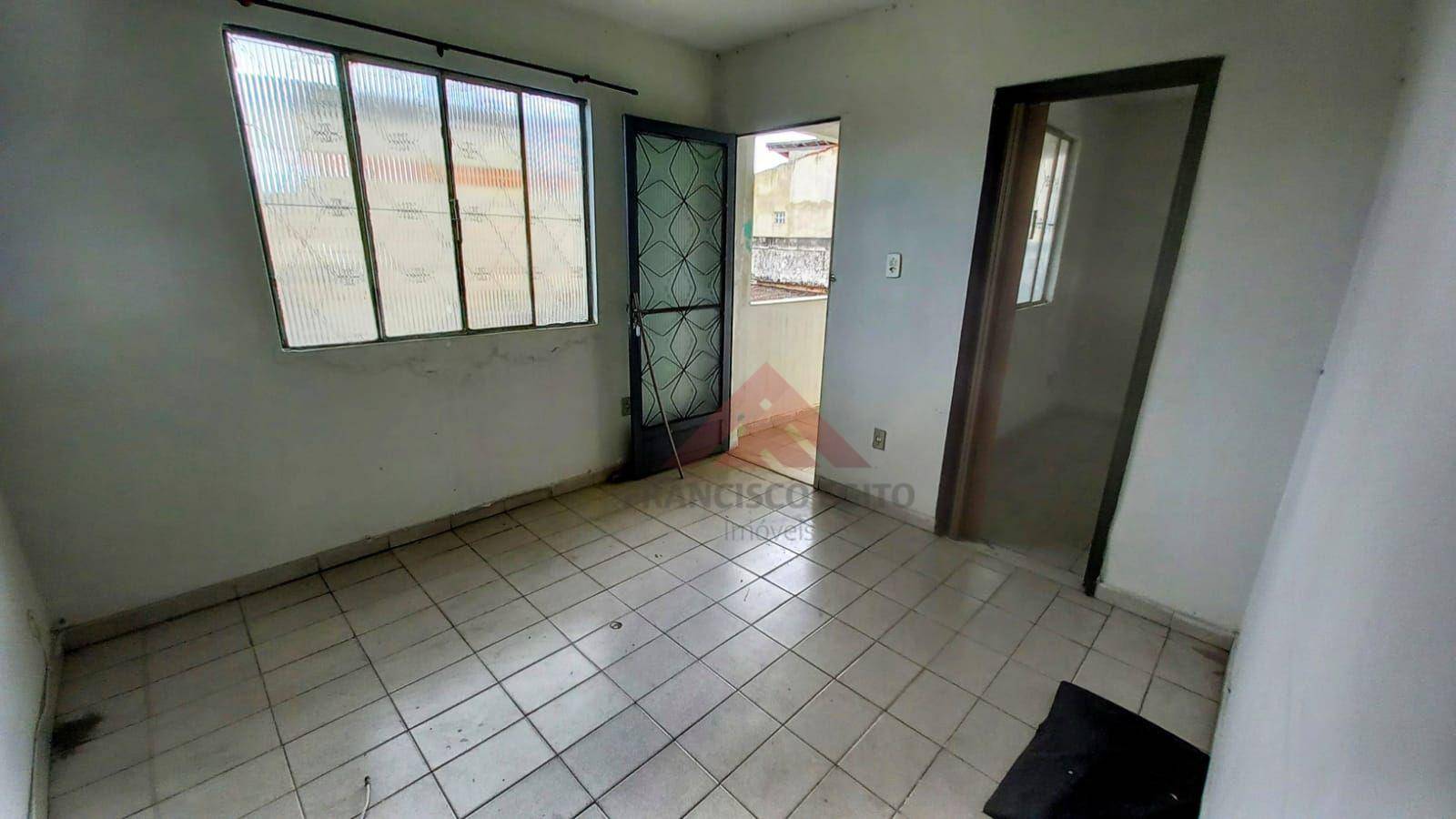 Casa à venda com 2 quartos, 306m² - Foto 15