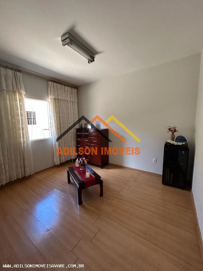 Casa à venda com 4 quartos, 340m² - Foto 8