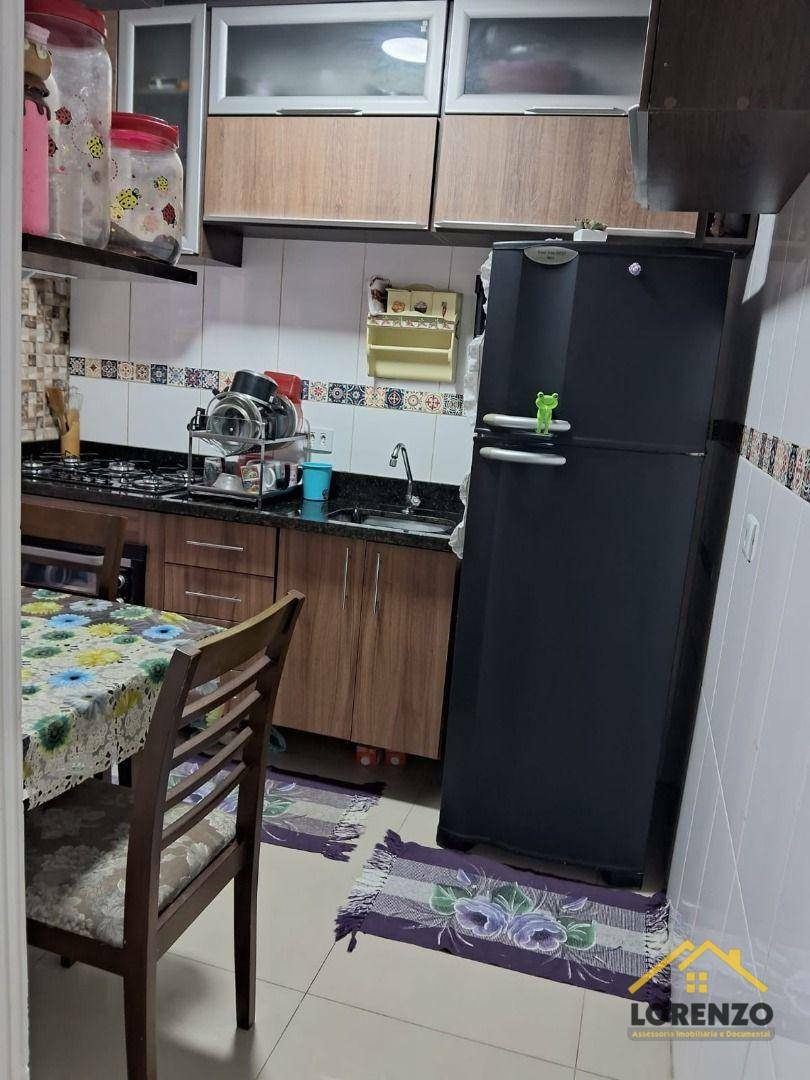 Sobrado à venda com 2 quartos, 50m² - Foto 11