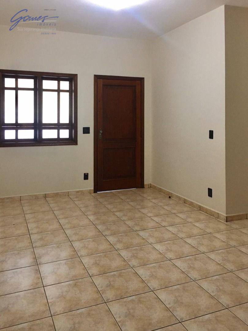 Casa à venda com 4 quartos, 214m² - Foto 30