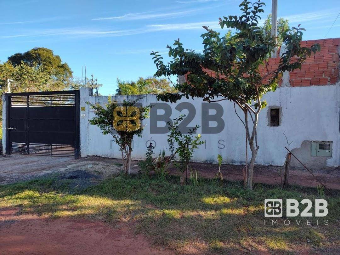 Chácara à venda com 2 quartos, 120m² - Foto 1