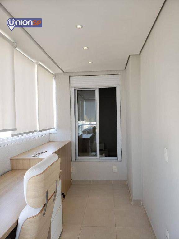 Apartamento à venda com 2 quartos, 69m² - Foto 8