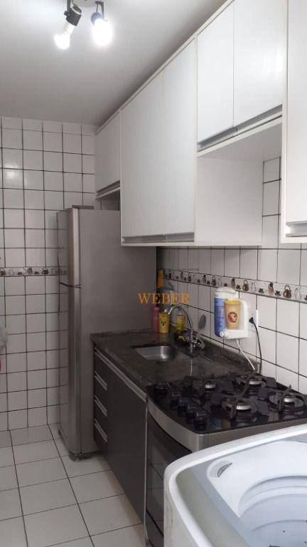 Apartamento à venda com 2 quartos, 44m² - Foto 11