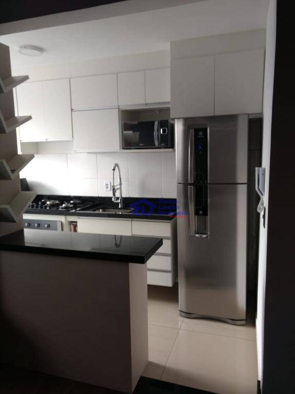 Apartamento à venda com 2 quartos, 48m² - Foto 3