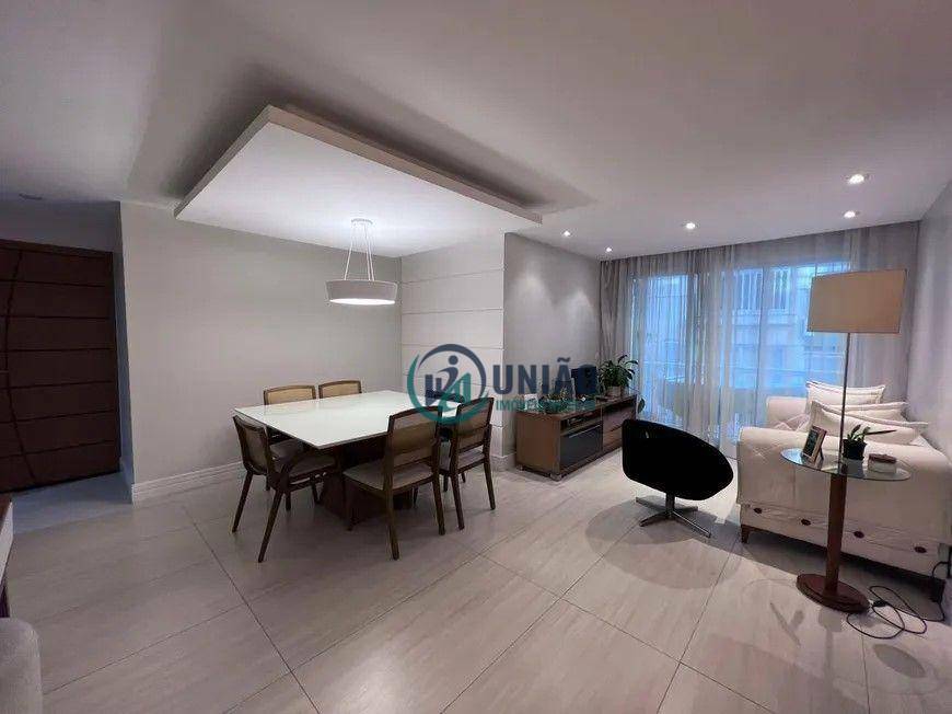 Apartamento à venda com 3 quartos, 105m² - Foto 2