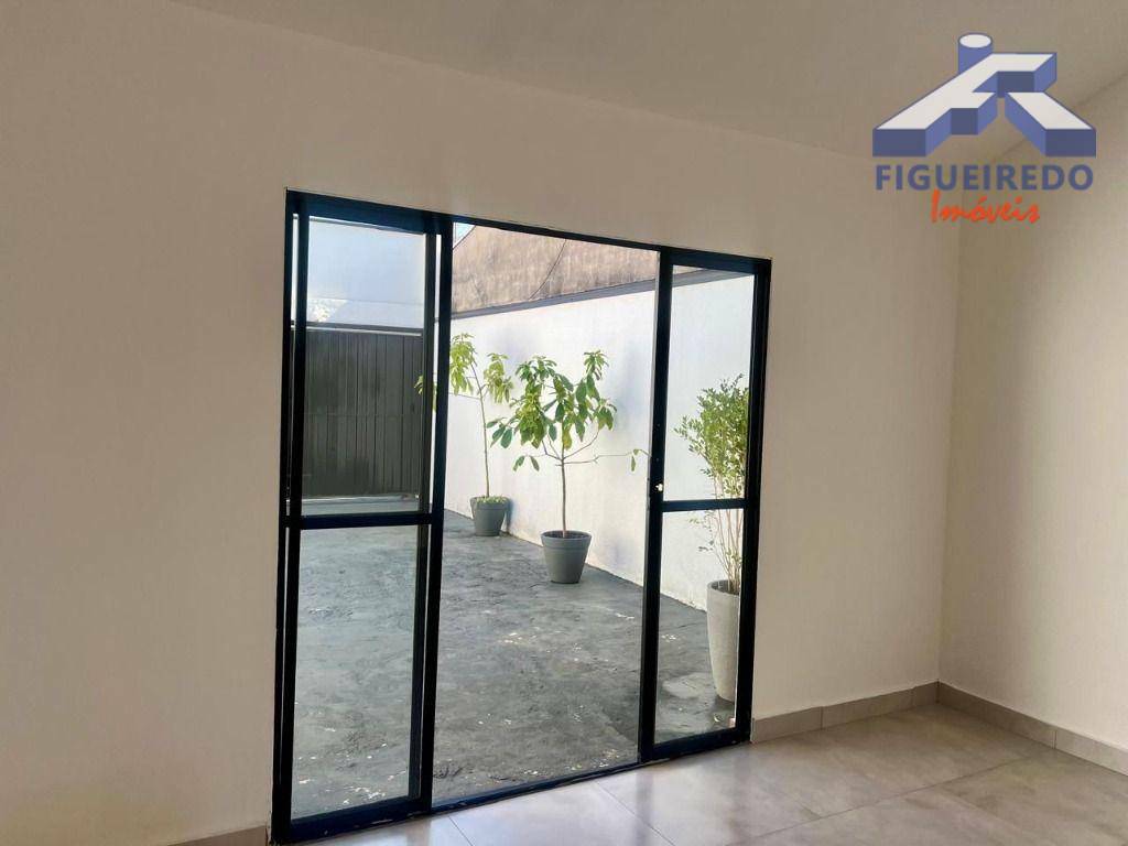 Casa à venda com 2 quartos, 100m² - Foto 13