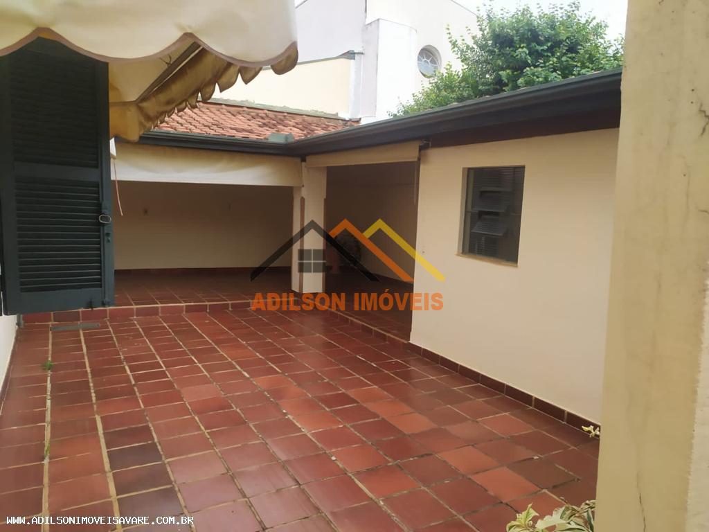 Casa à venda com 3 quartos, 180m² - Foto 10