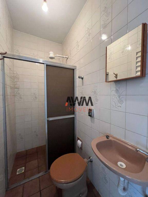 Sobrado à venda e aluguel com 5 quartos, 420m² - Foto 23