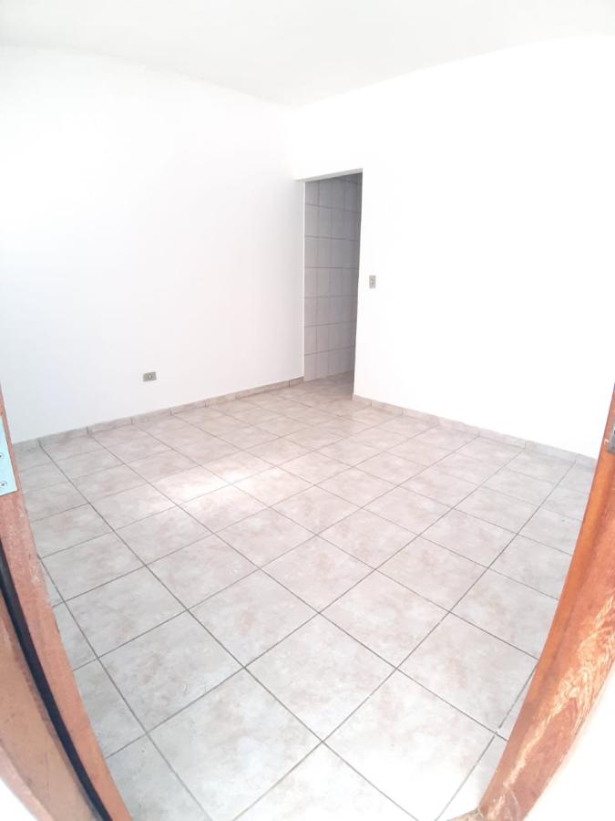 Casa para alugar com 2 quartos, 65m² - Foto 2