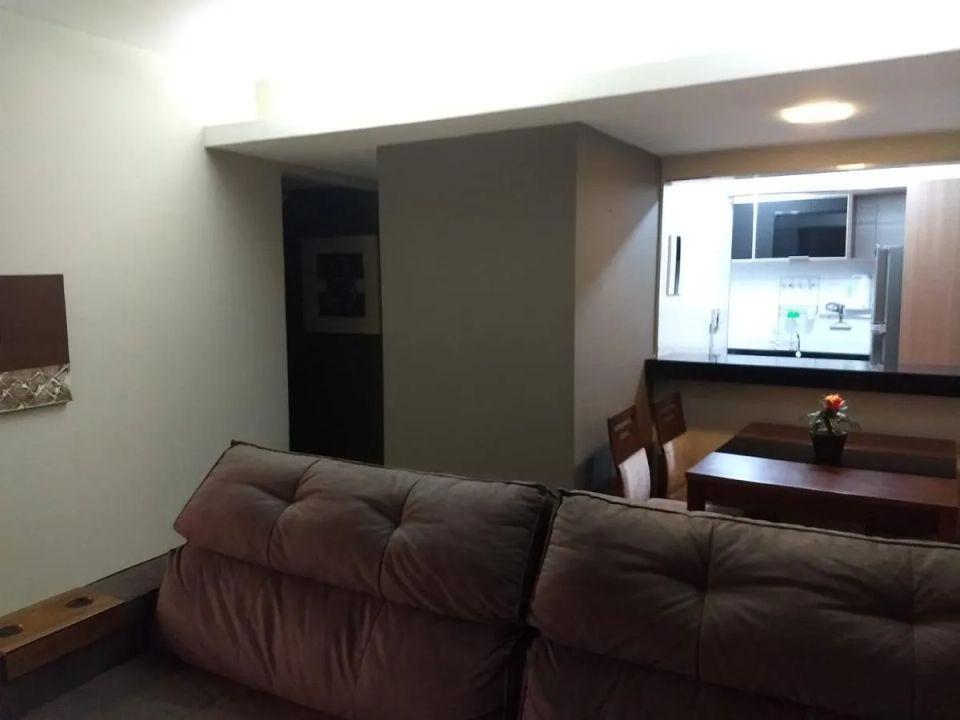 Apartamento à venda com 2 quartos, 67m² - Foto 4