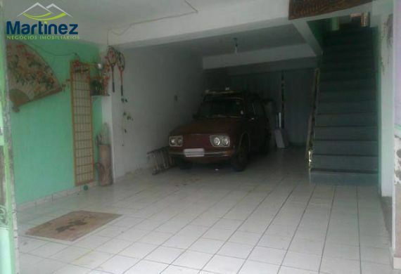 Sobrado à venda com 2 quartos, 200m² - Foto 38