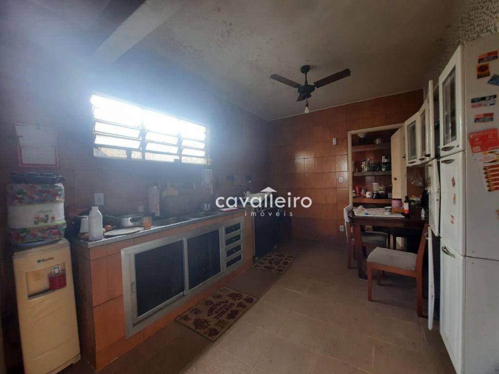 Casa à venda com 4 quartos, 164m² - Foto 12