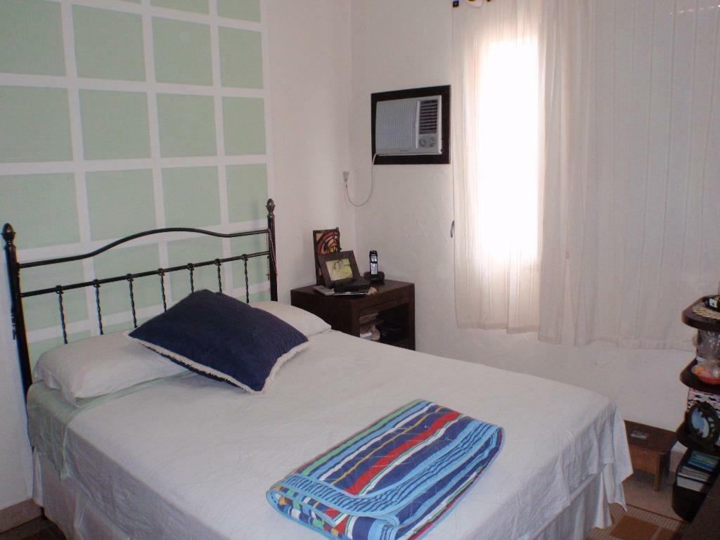 Apartamento à venda com 3 quartos, 85m² - Foto 1