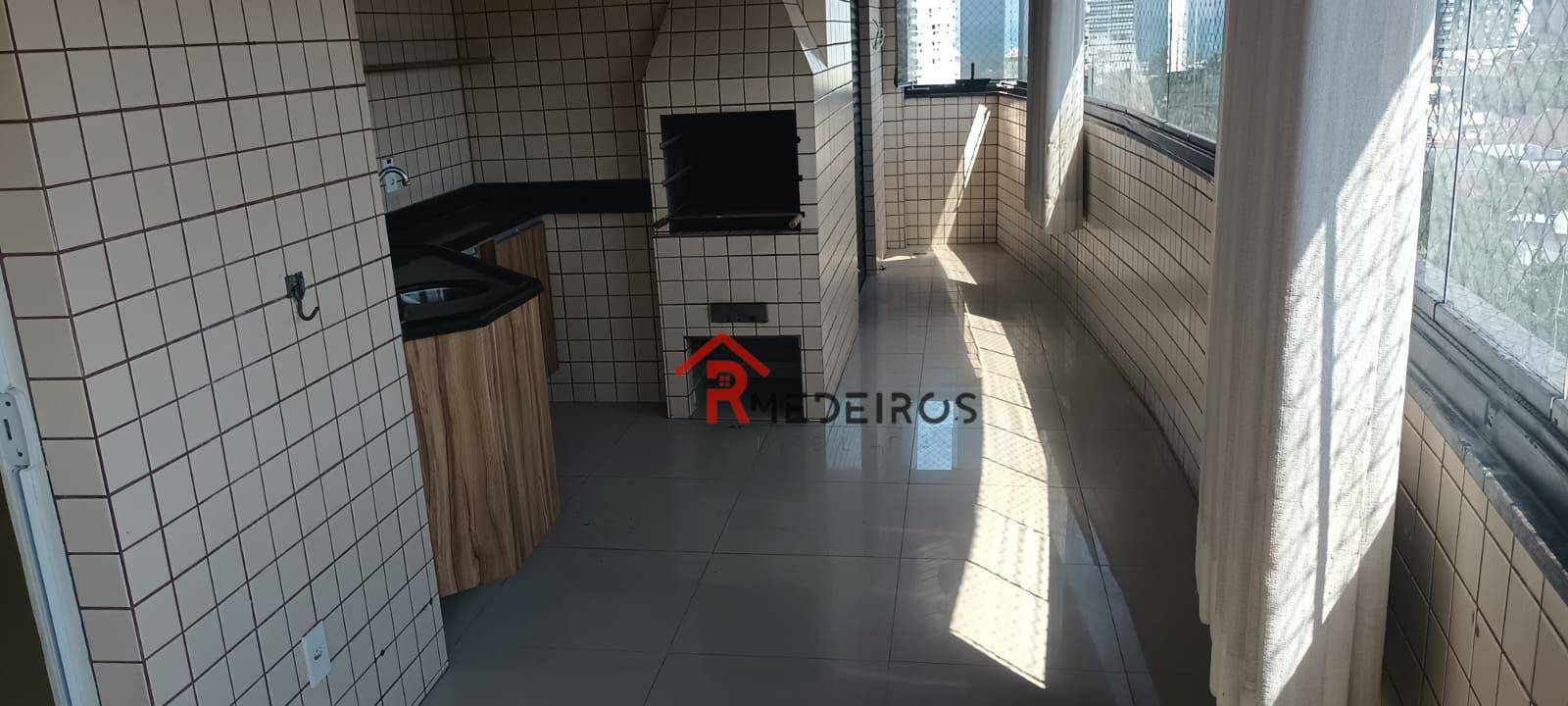 Apartamento à venda com 2 quartos, 103m² - Foto 4