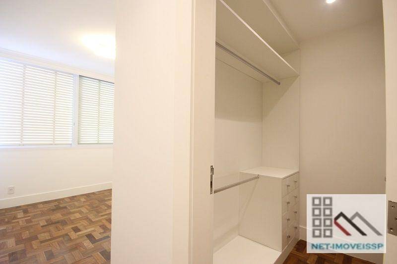 Apartamento à venda e aluguel com 3 quartos, 210m² - Foto 18