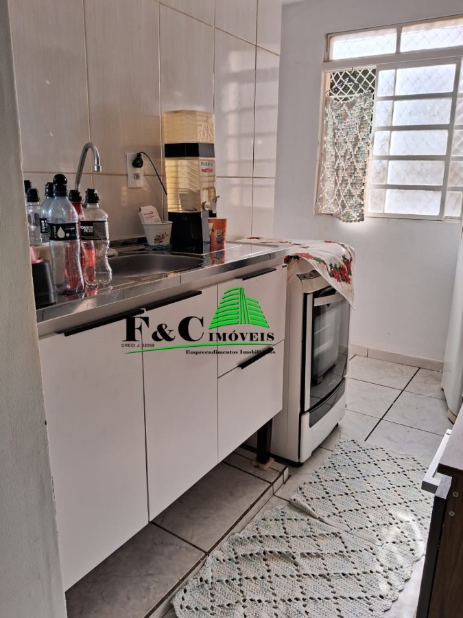 Apartamento à venda com 2 quartos, 45m² - Foto 11