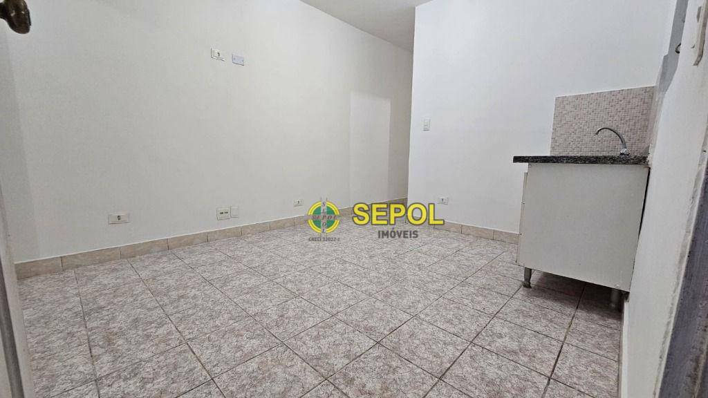 Casa para alugar com 1 quarto, 125m² - Foto 2