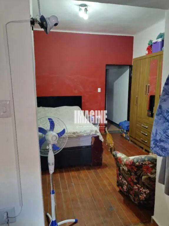 Casa à venda com 3 quartos, 123m² - Foto 2