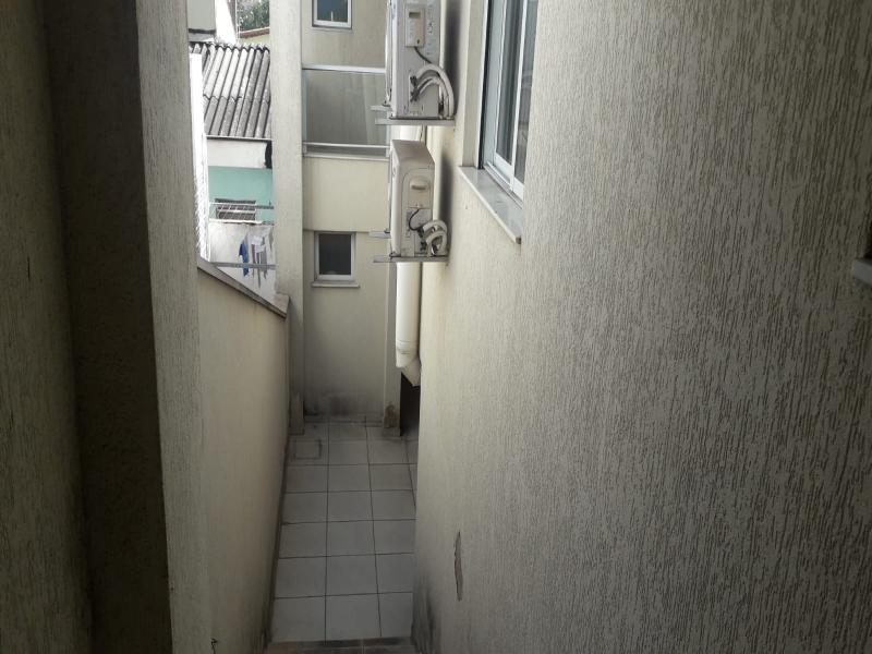 Apartamento à venda com 2 quartos, 49m² - Foto 18