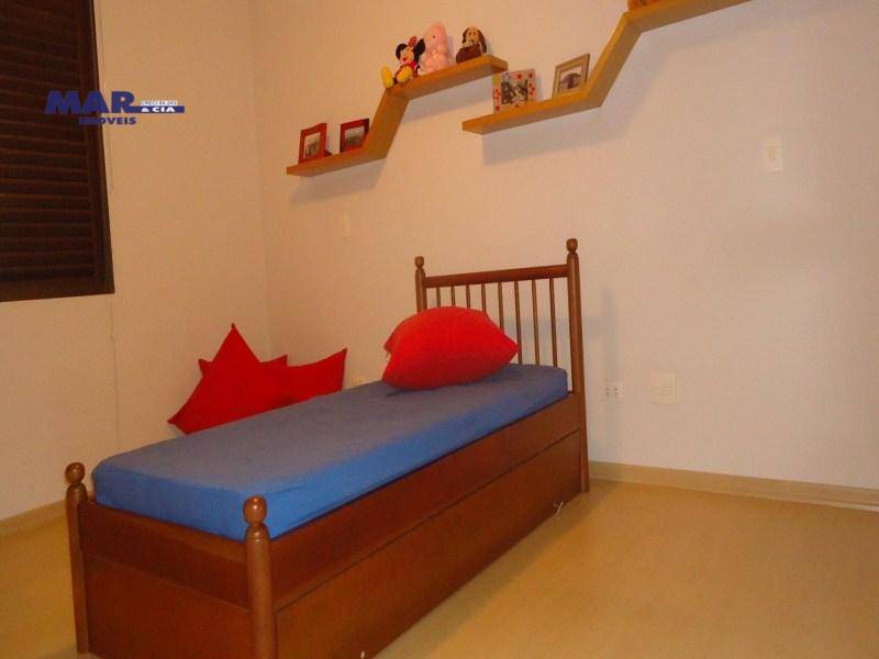 Apartamento à venda com 3 quartos, 200m² - Foto 6