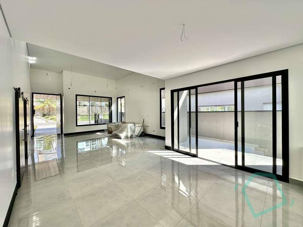 Casa de Condomínio à venda com 5 quartos, 411m² - Foto 14