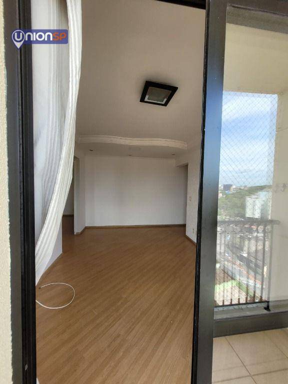 Apartamento à venda com 2 quartos, 56m² - Foto 2