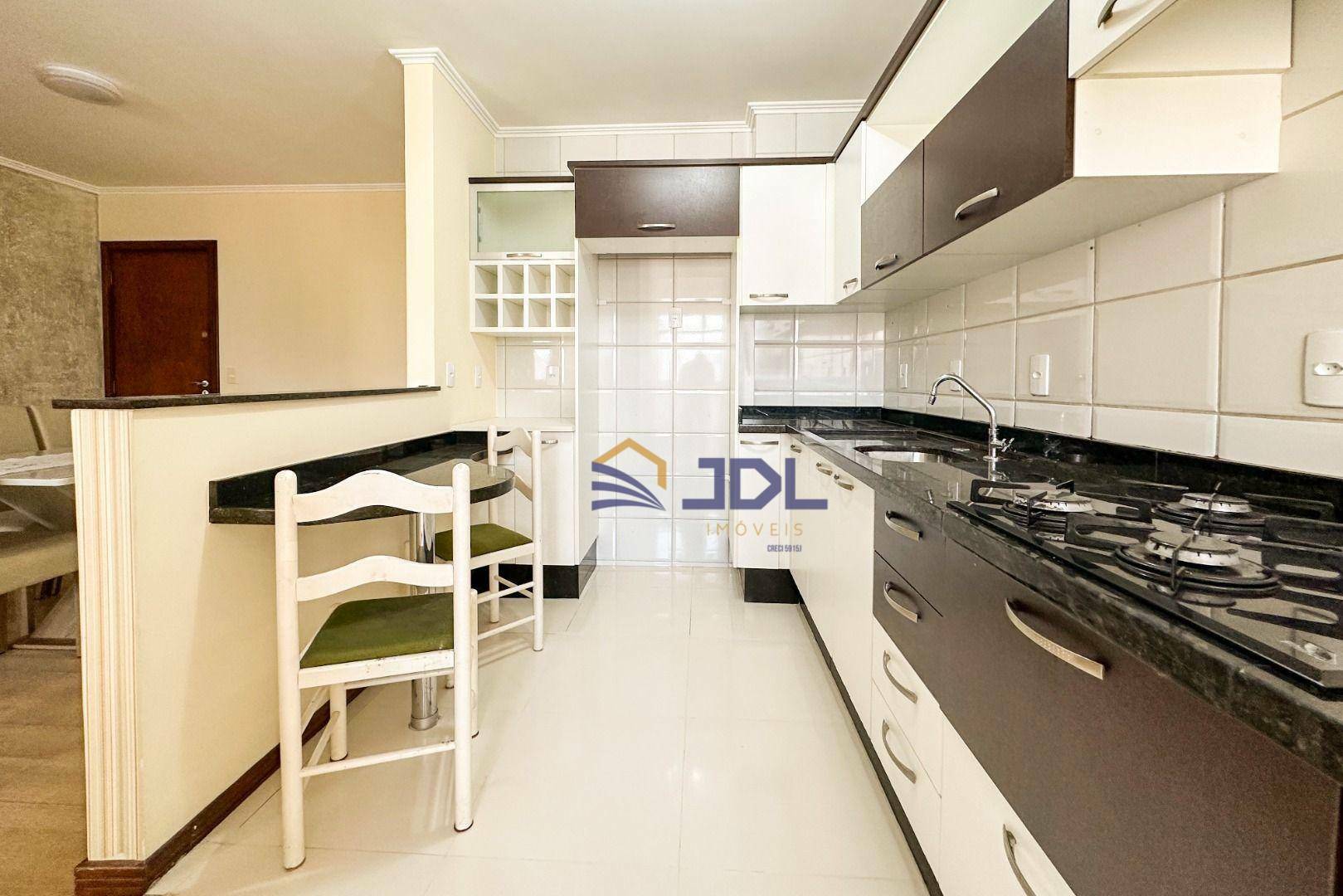 Apartamento à venda com 2 quartos, 81m² - Foto 7