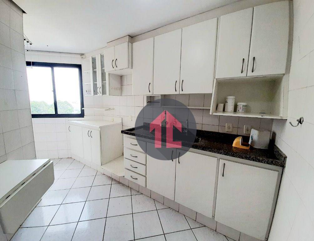 Apartamento à venda com 2 quartos, 68m² - Foto 12