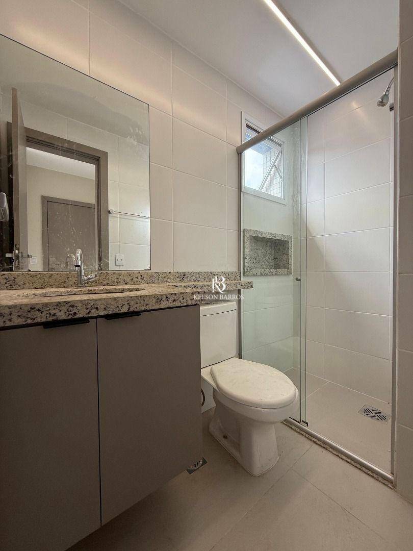 Apartamento para alugar com 3 quartos, 78m² - Foto 11
