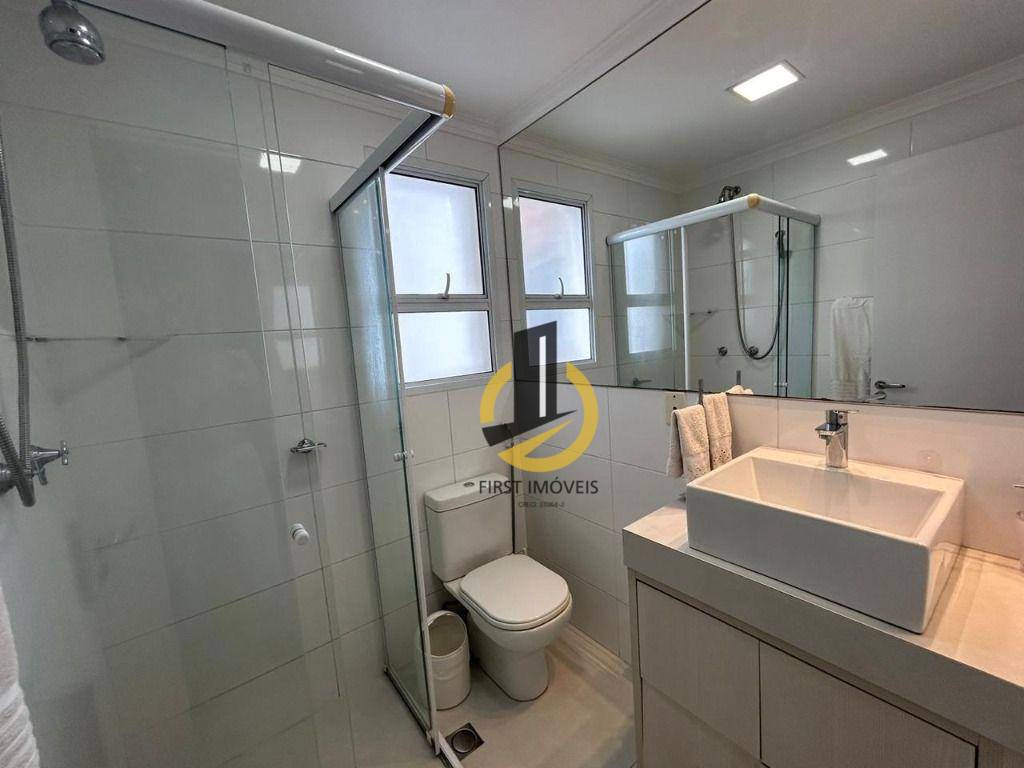 Apartamento à venda com 2 quartos, 80m² - Foto 26