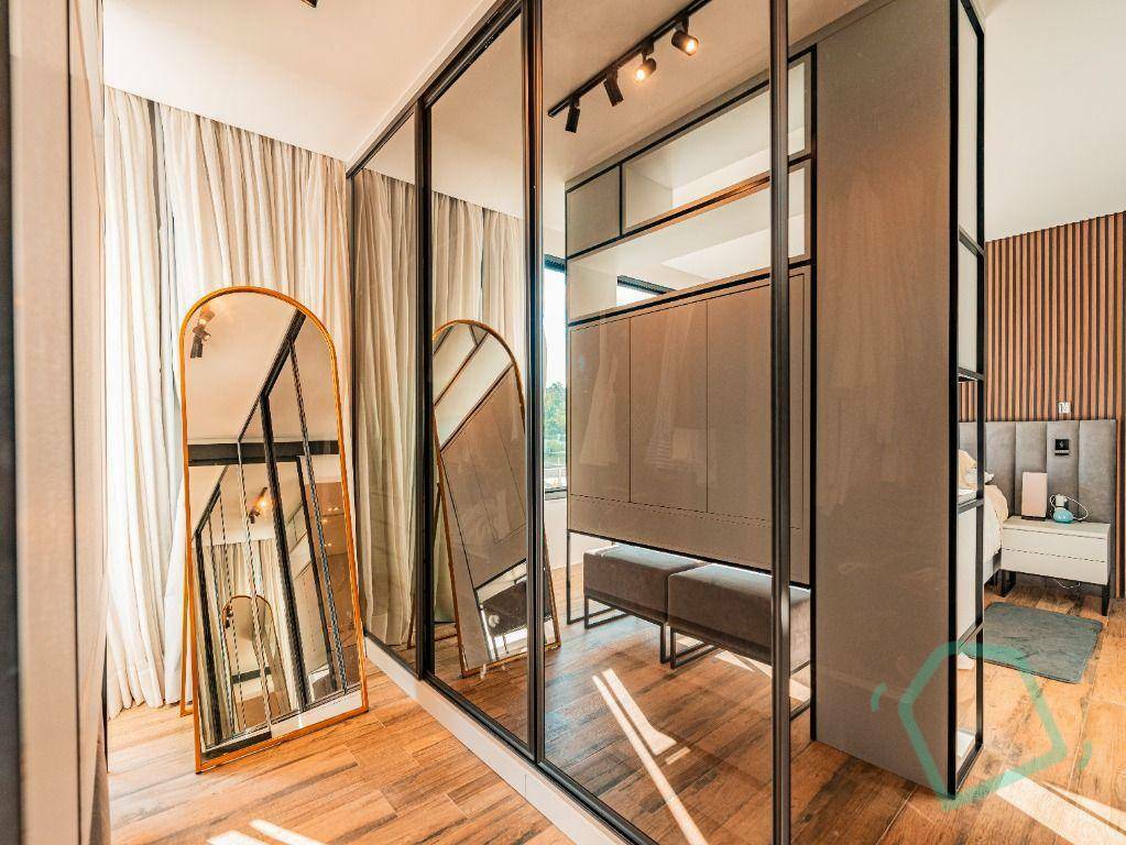 Casa de Condomínio à venda e aluguel com 3 quartos, 380m² - Foto 21