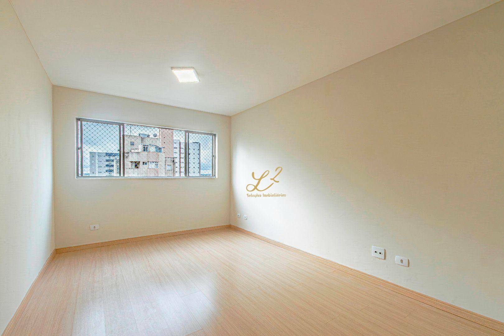 Apartamento para alugar com 3 quartos, 85m² - Foto 6