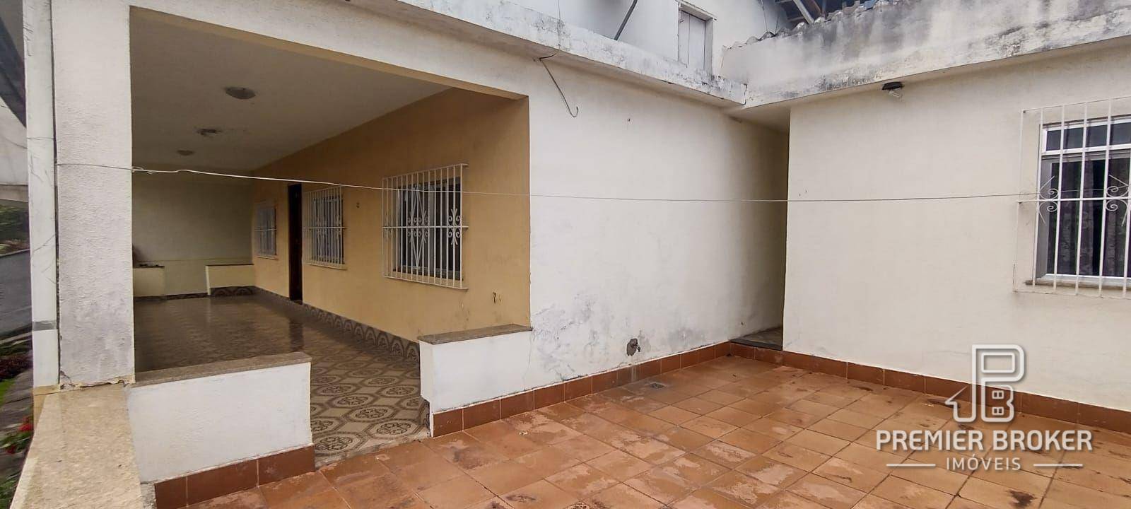 Casa à venda com 4 quartos, 134m² - Foto 12