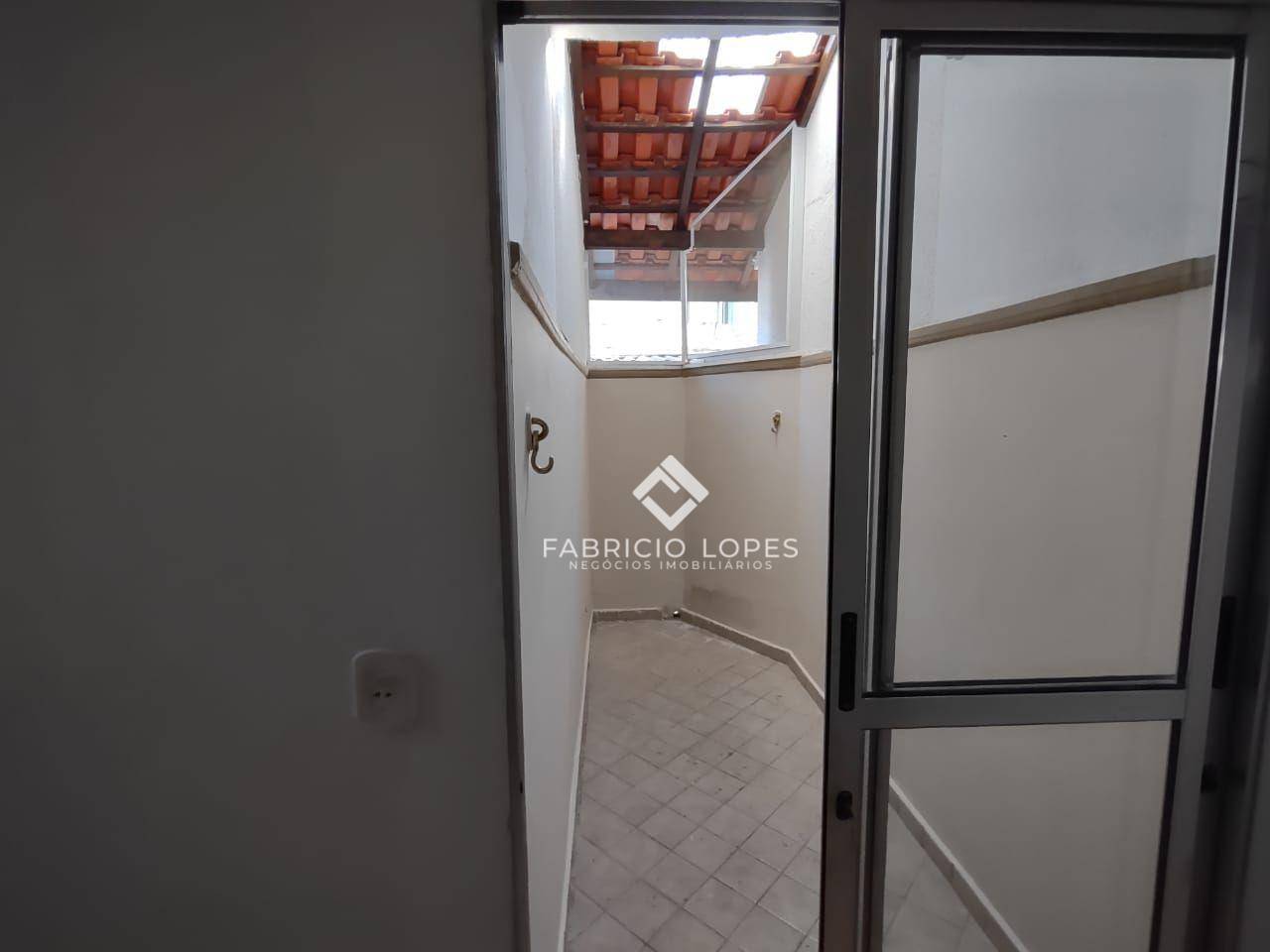 Apartamento à venda com 2 quartos, 50m² - Foto 13