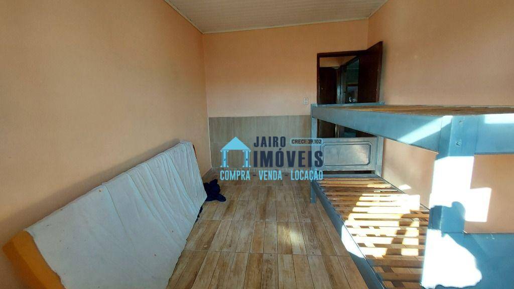 Casa à venda com 3 quartos, 227m² - Foto 7