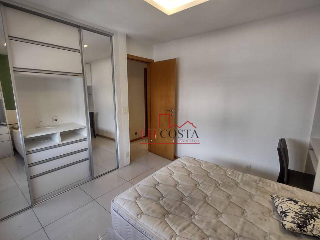 Apartamento à venda com 3 quartos, 115m² - Foto 20