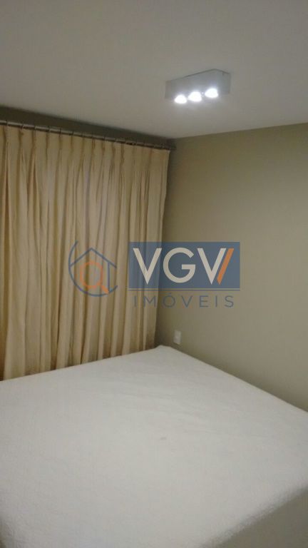 Apartamento à venda com 2 quartos, 68m² - Foto 7