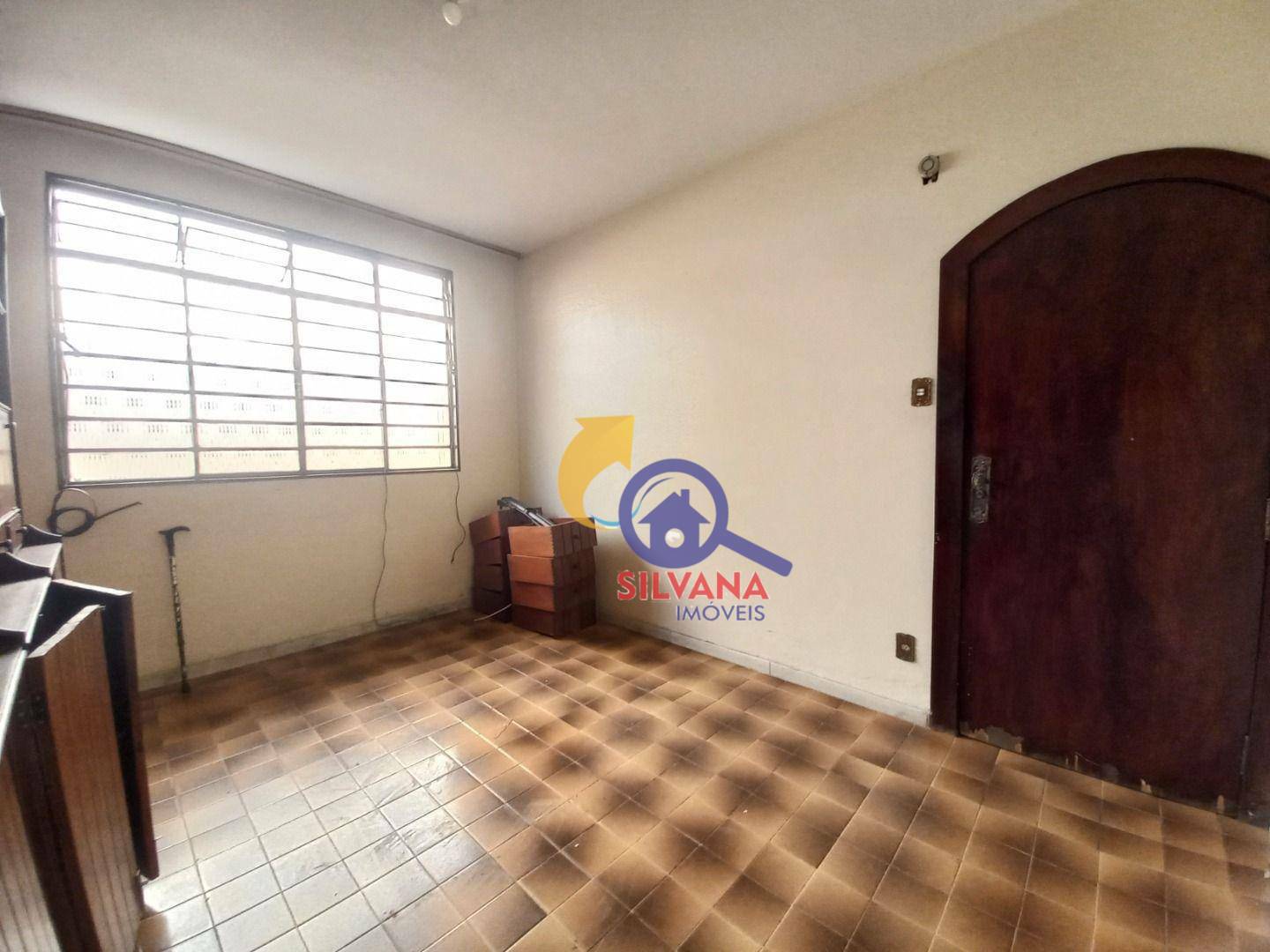 Casa à venda com 3 quartos, 260m² - Foto 10