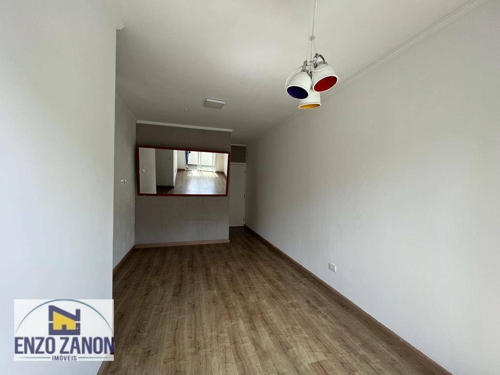 Apartamento para alugar com 2 quartos, 60m² - Foto 17